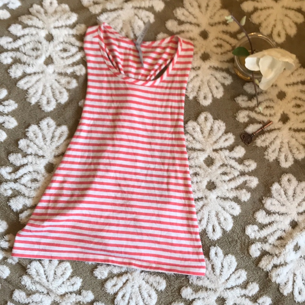 ADORABLE striped tank with a tied back